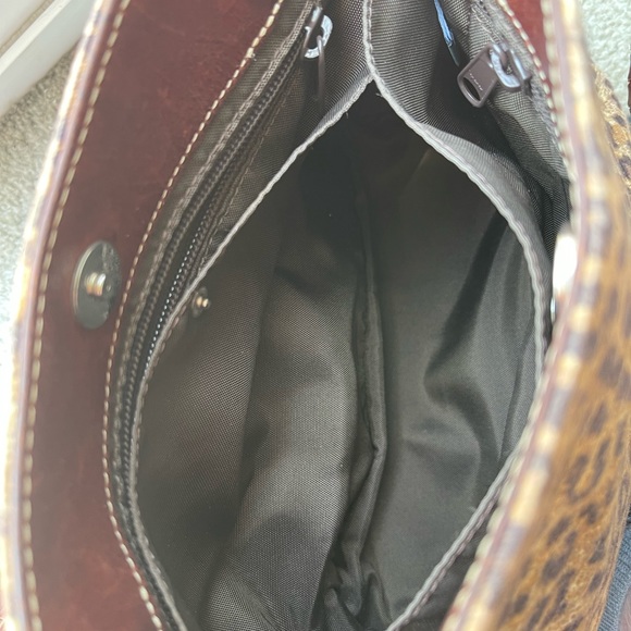 Purse - Picture 5 of 7